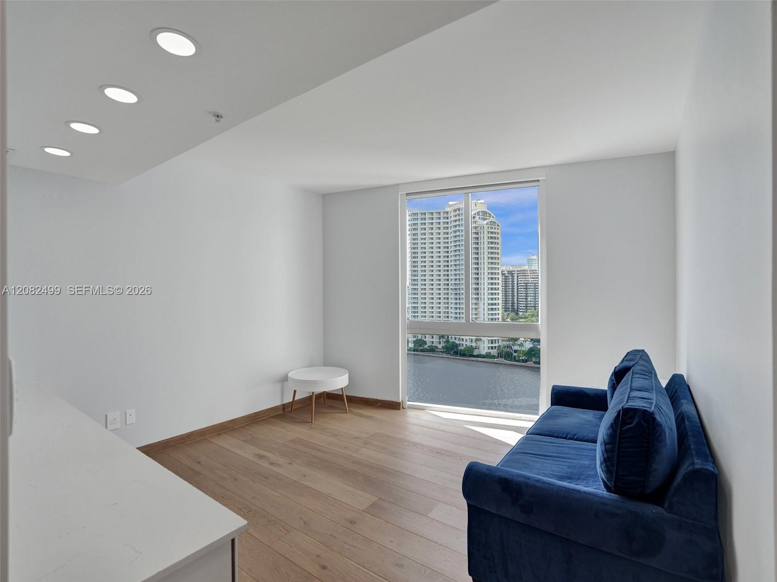 325 S Biscayne Boulevard