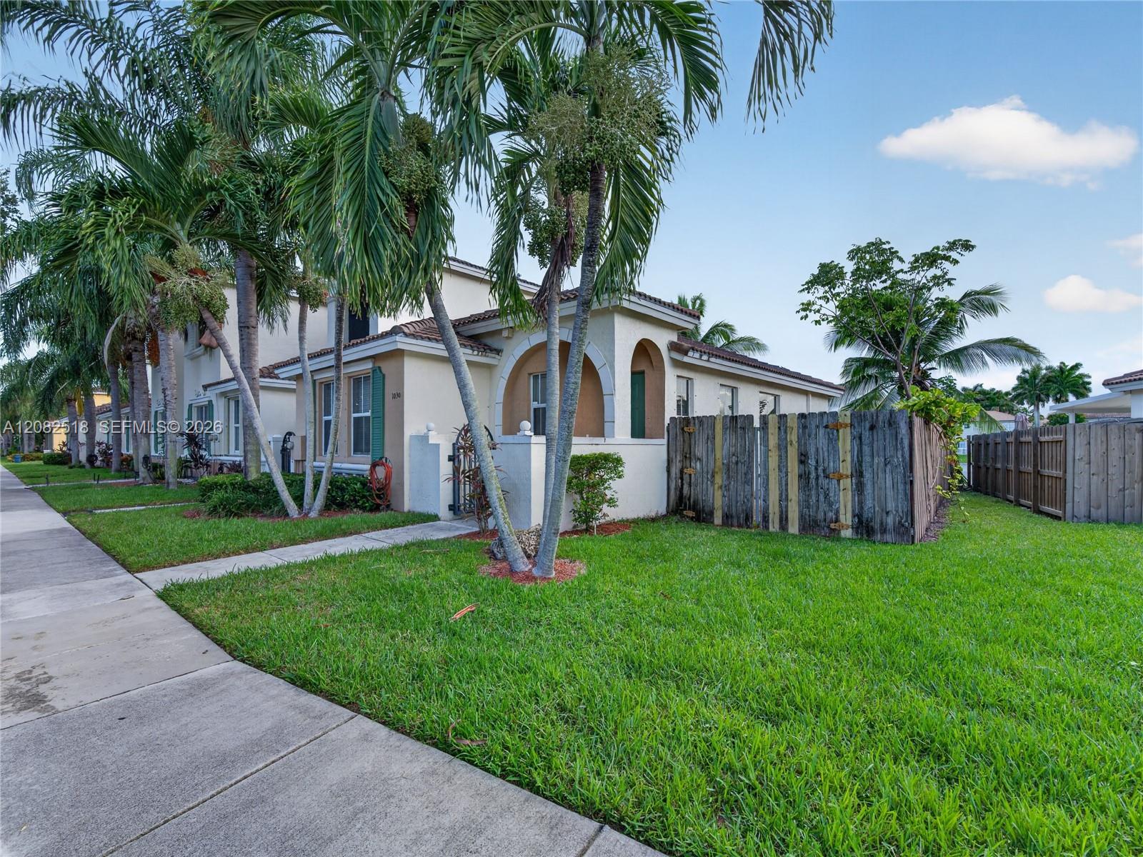 1030 NE 42nd Terrace