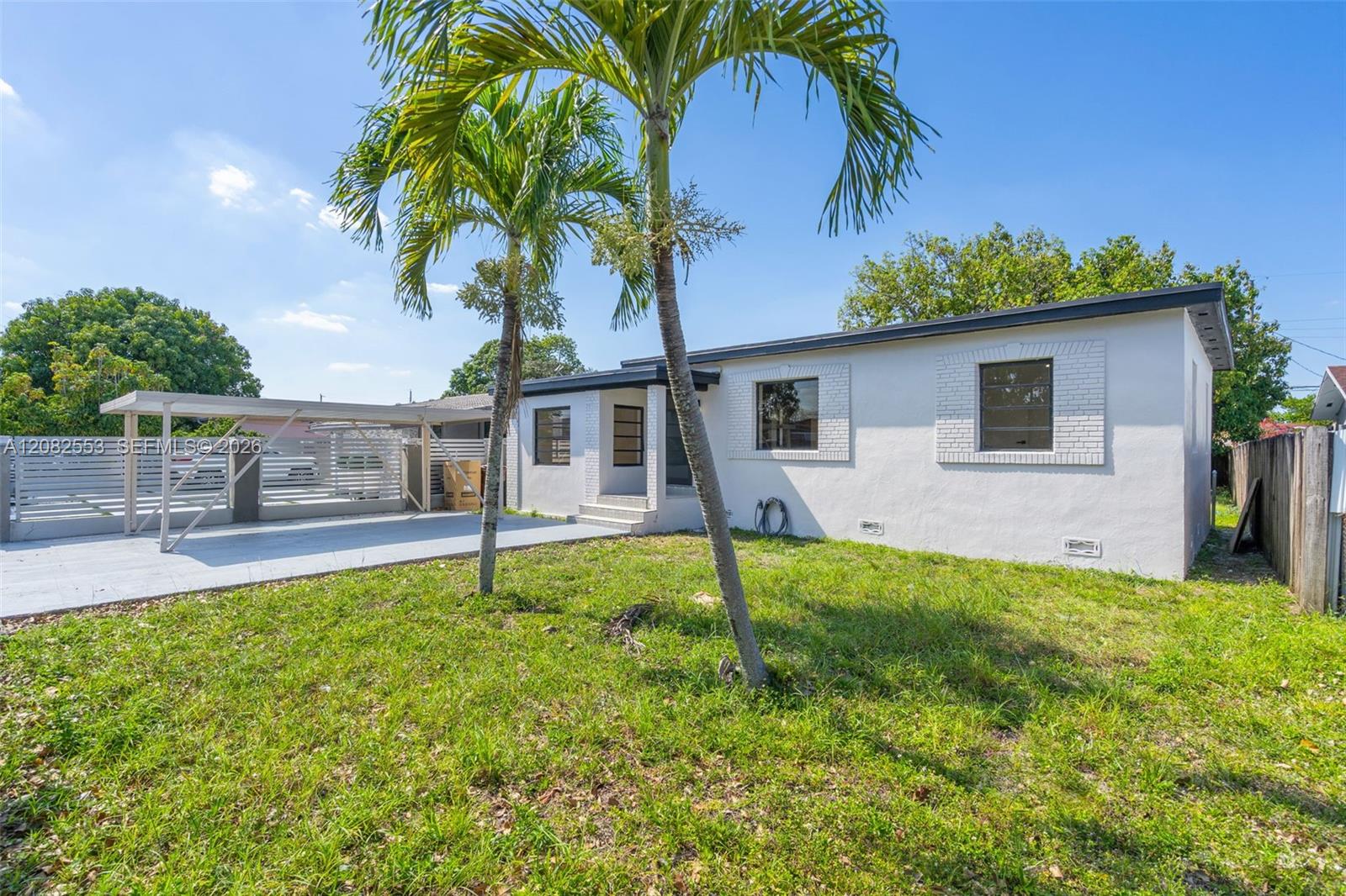 739 W 30th Street