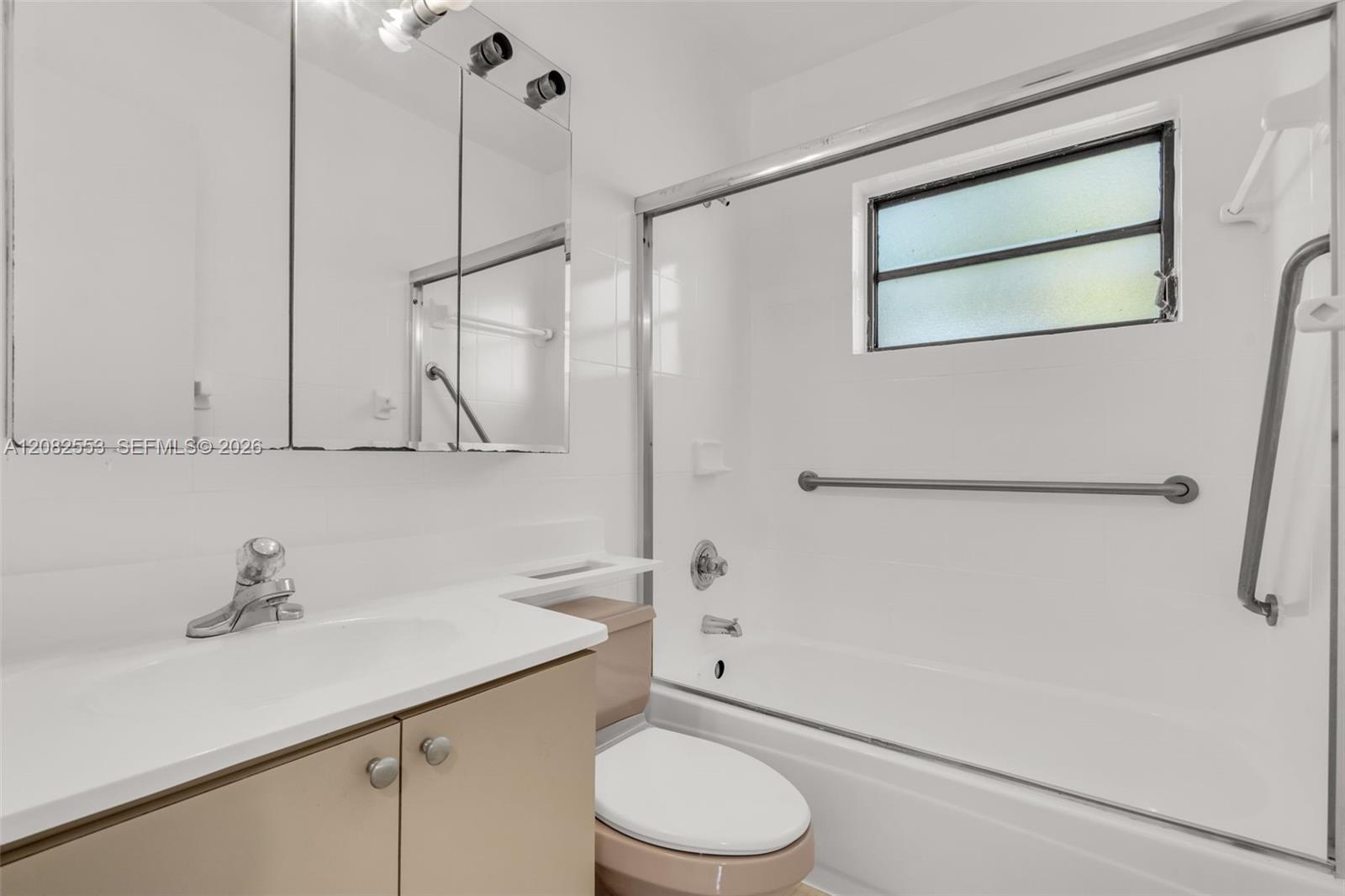 739 W 30th Street