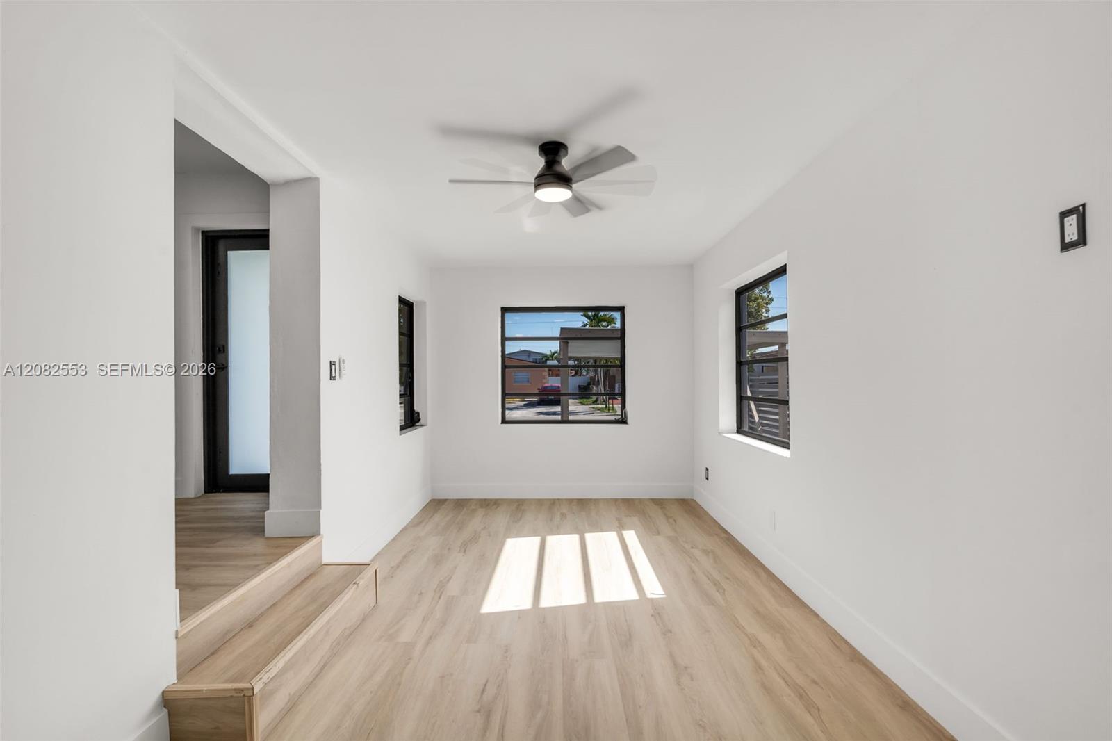 739 W 30th Street