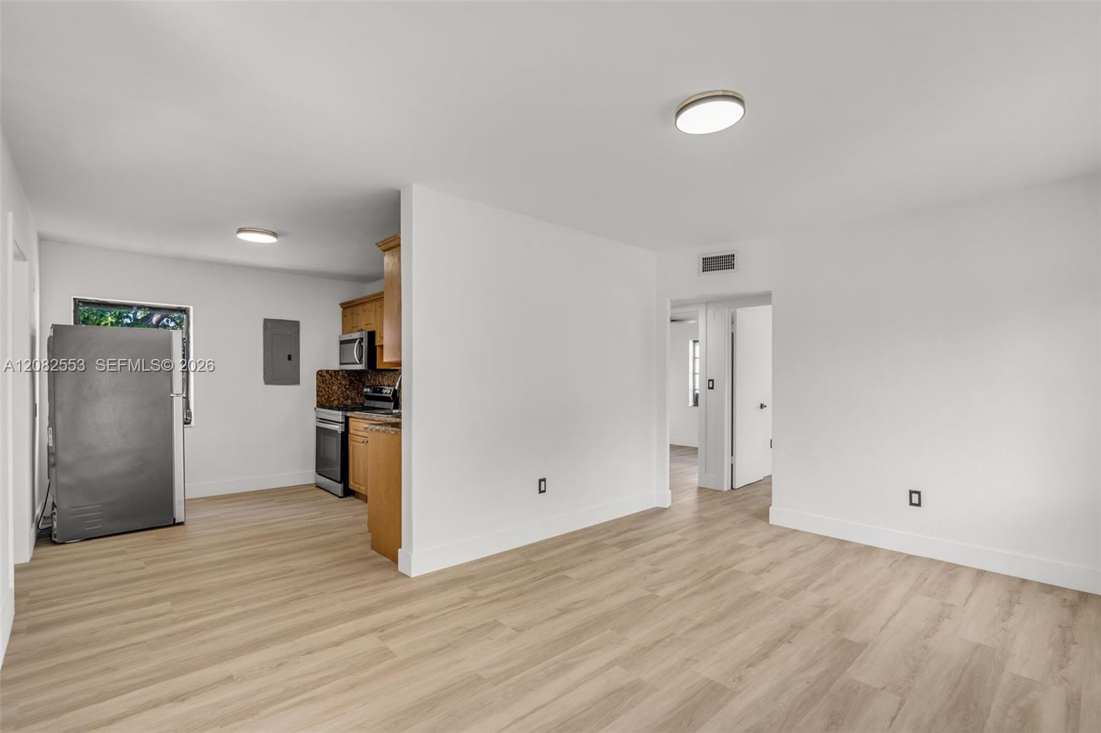 739 W 30th Street