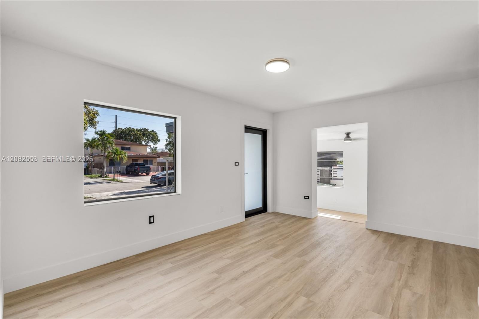 739 W 30th Street