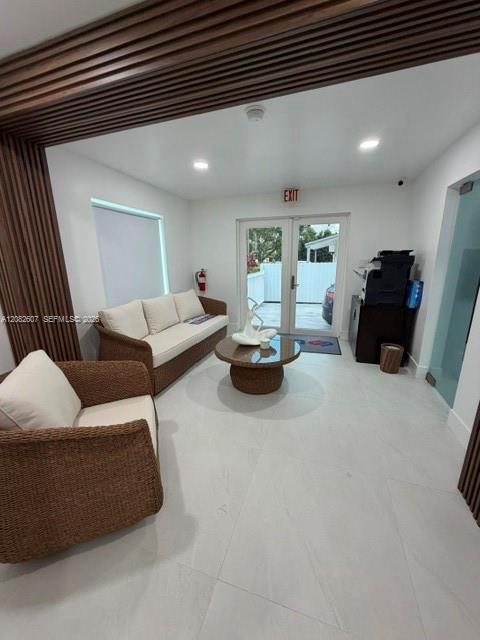 5941 Coral Way