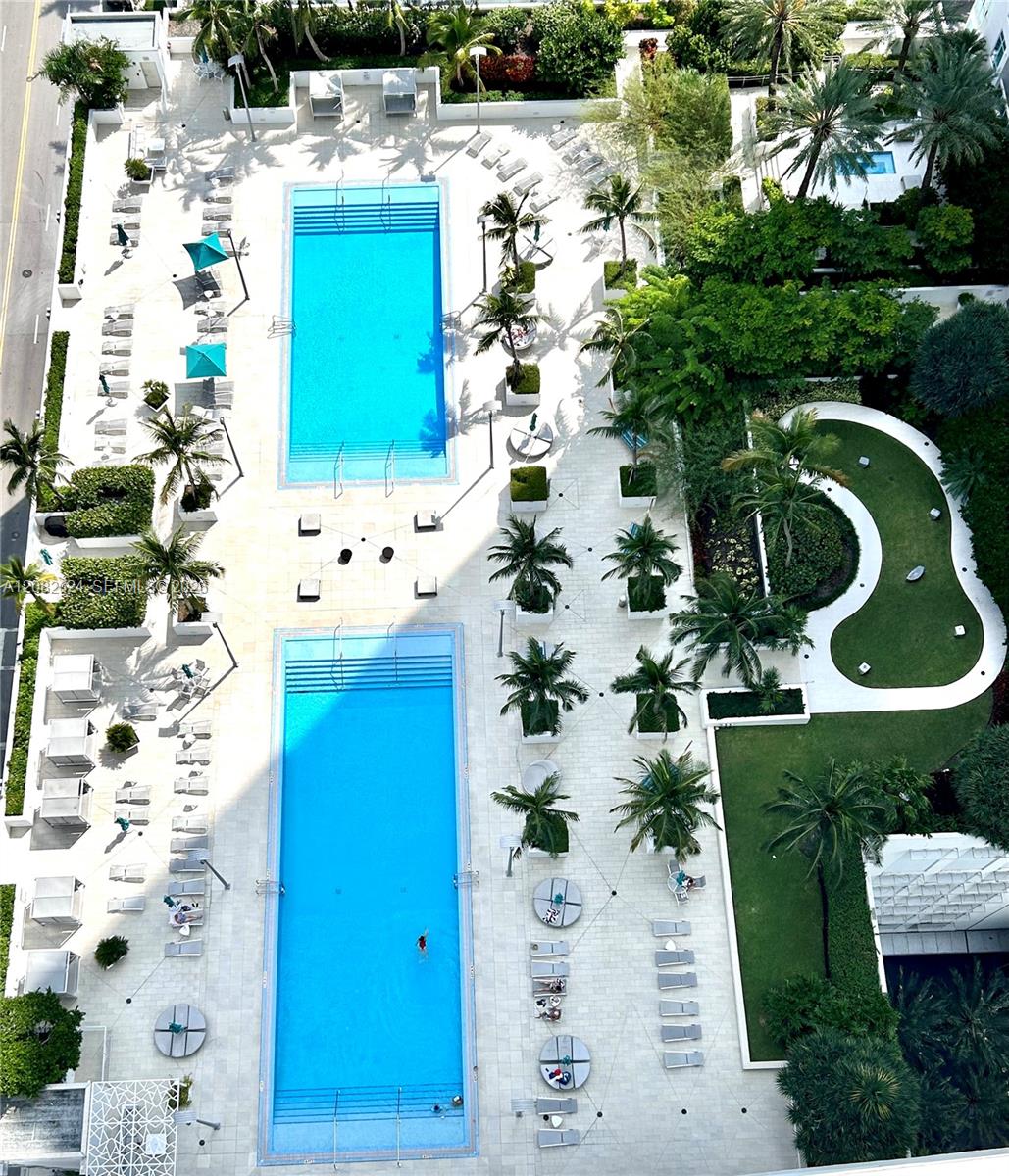 951 Brickell Avenue