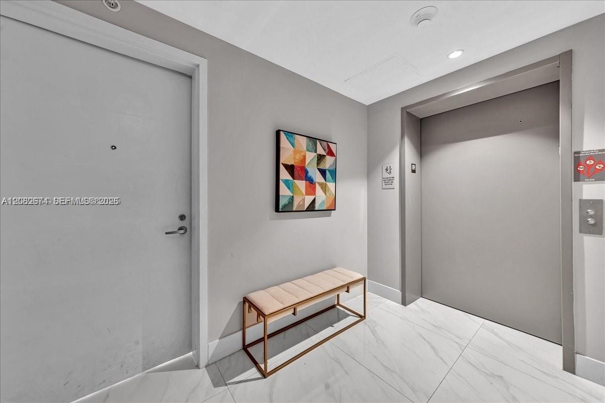 16385 Biscayne