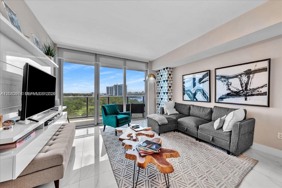 16385 Biscayne
