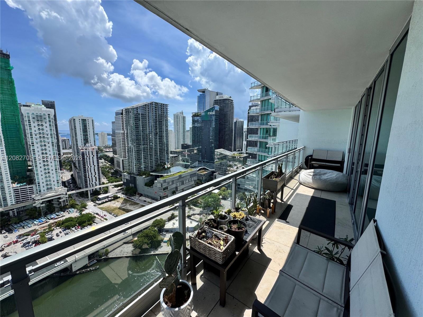 92 SW 3rd Street