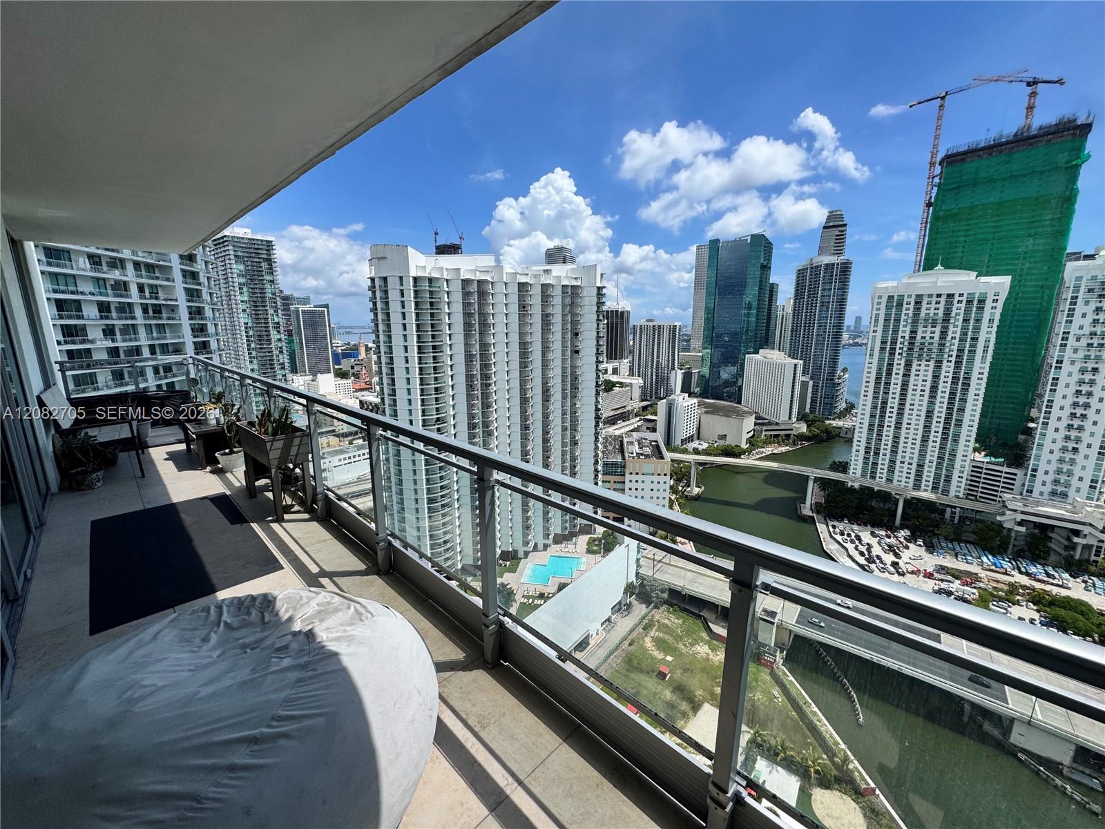 92 SW 3rd Street