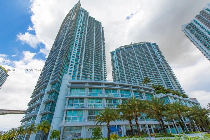 92 SW 3rd Street