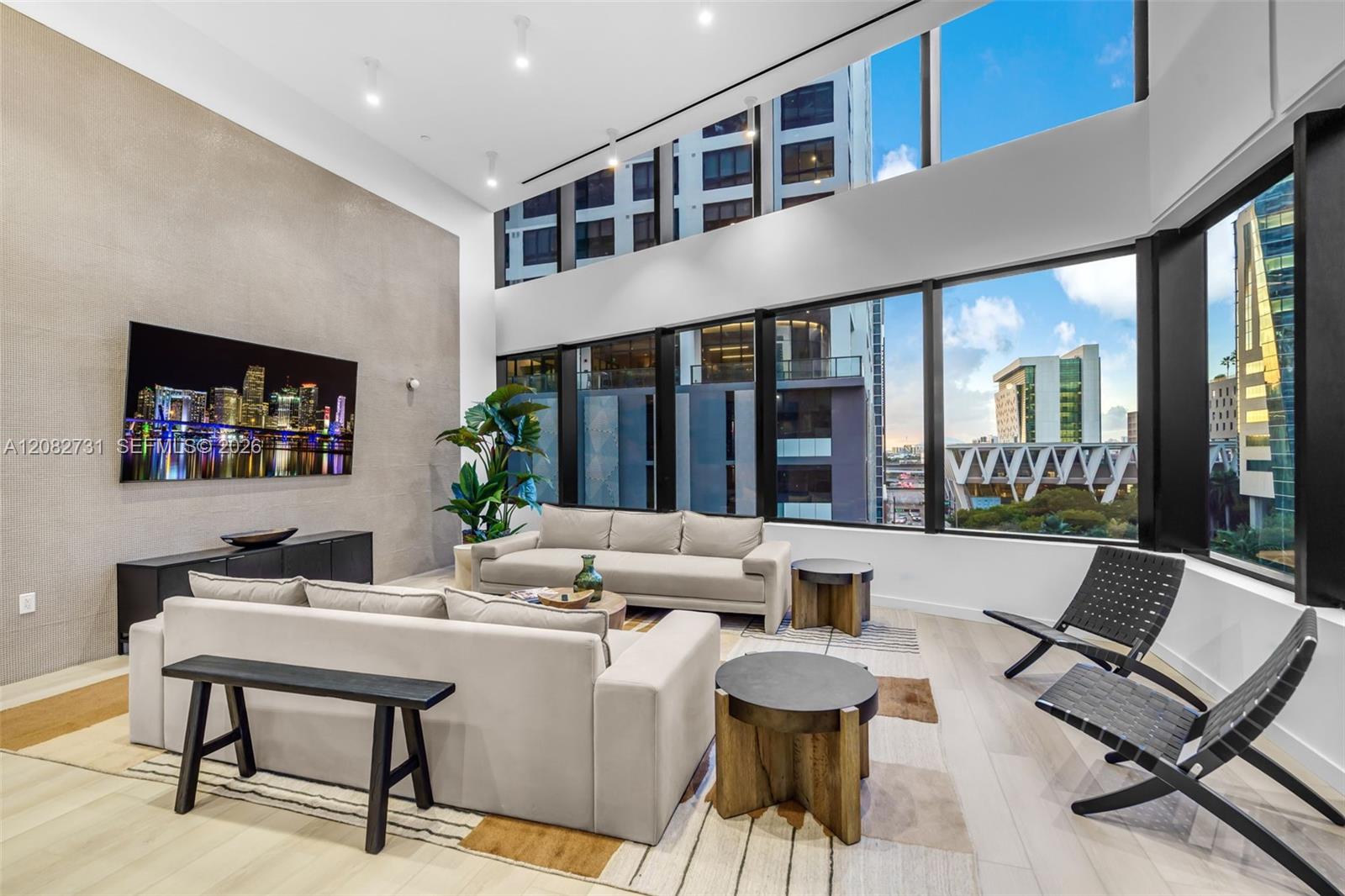 225 N Miami Avenue