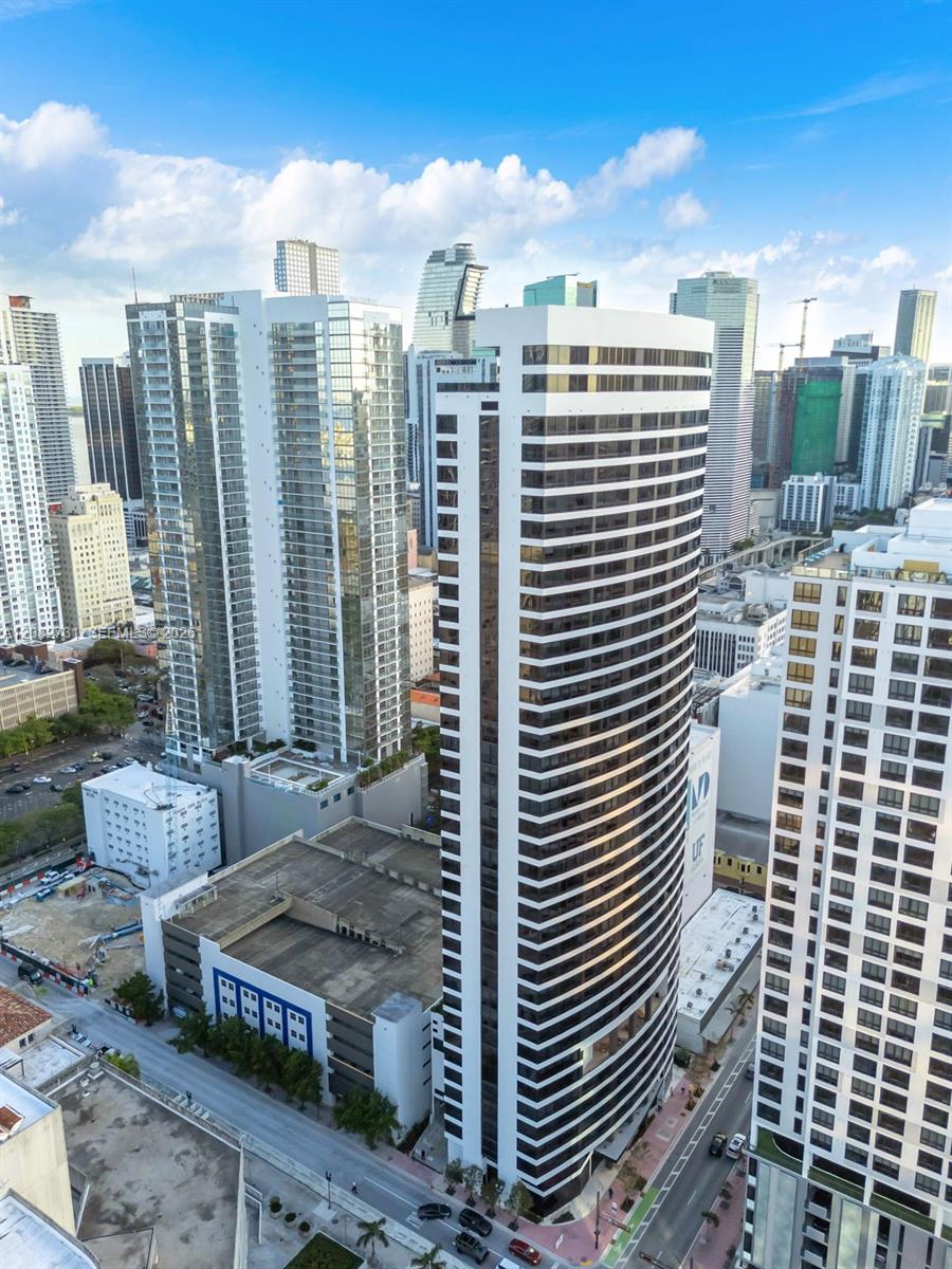 225 N Miami Avenue