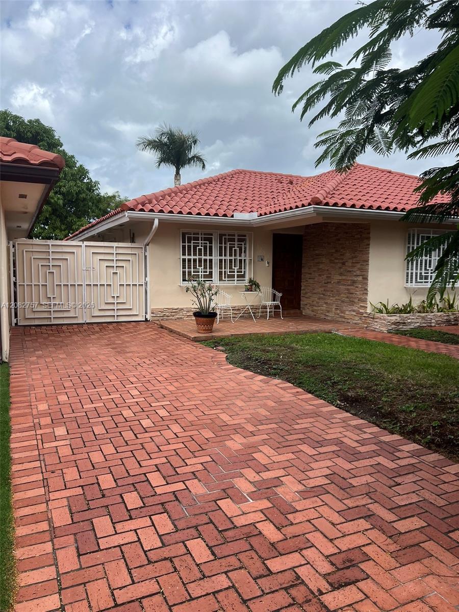 13253 NW 7th Terrace