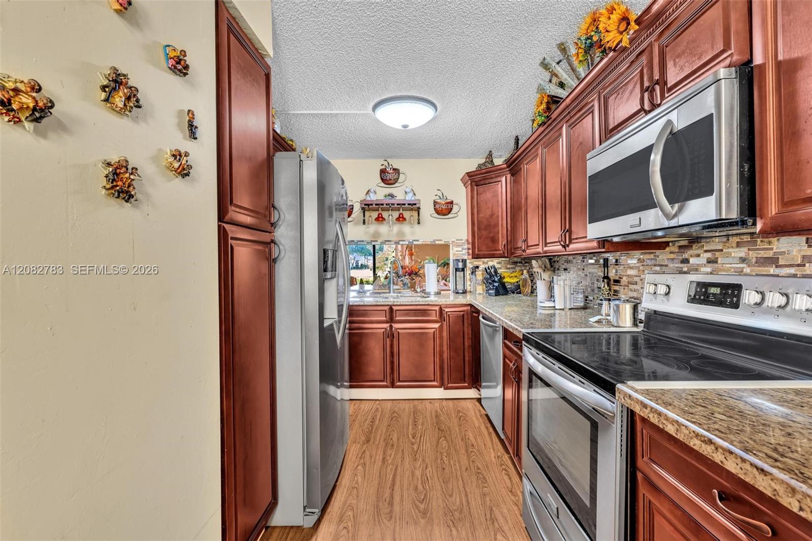 450 NW 214th Street