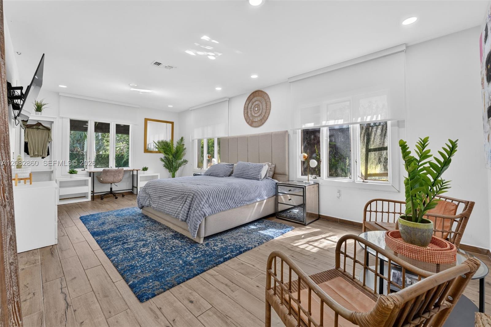 1028 NE 84th Street