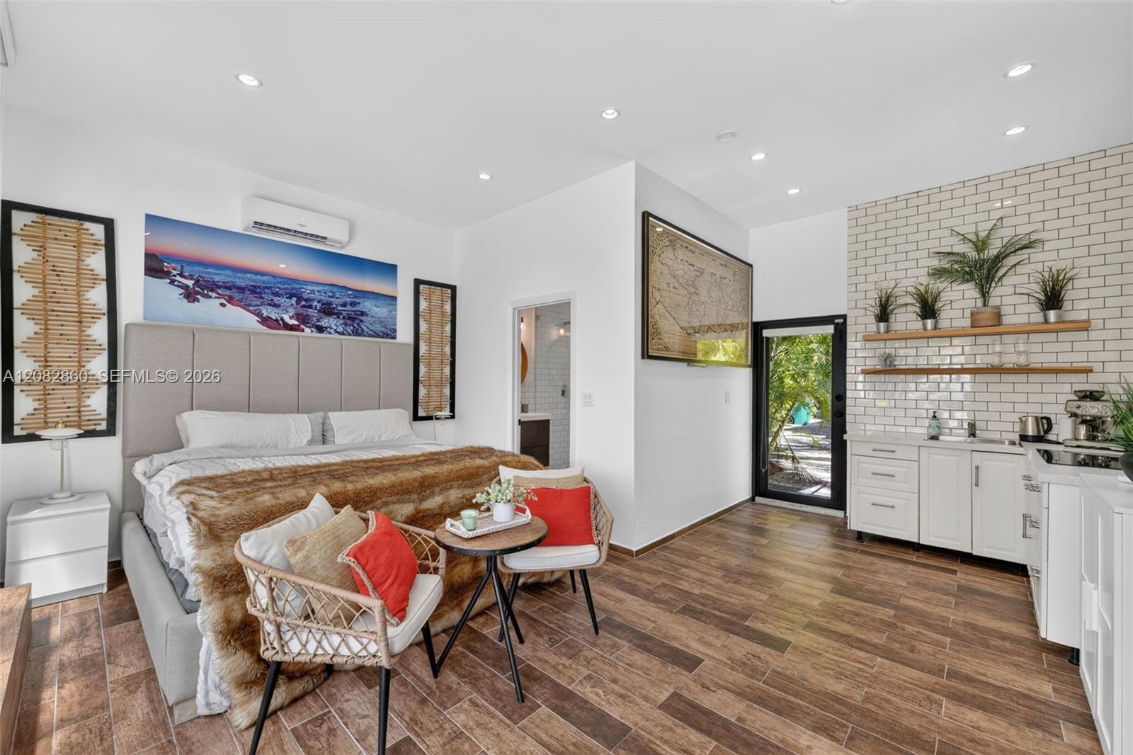 1028 NE 84th Street
