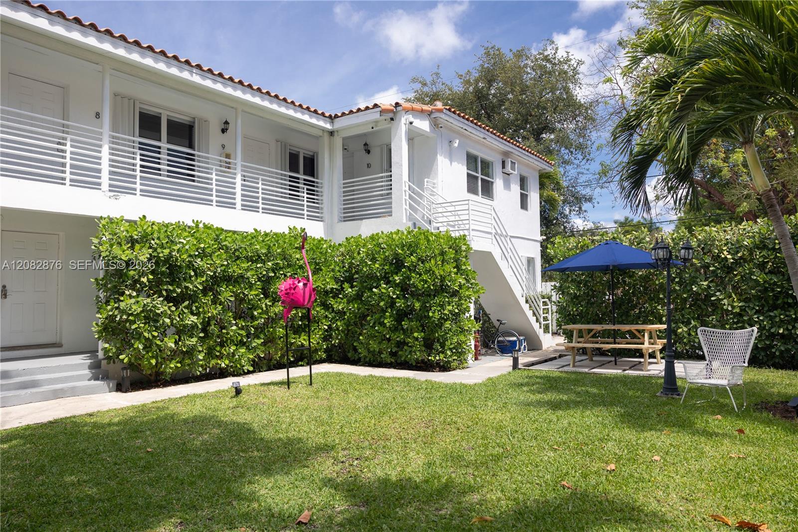 471 NE 37th Street