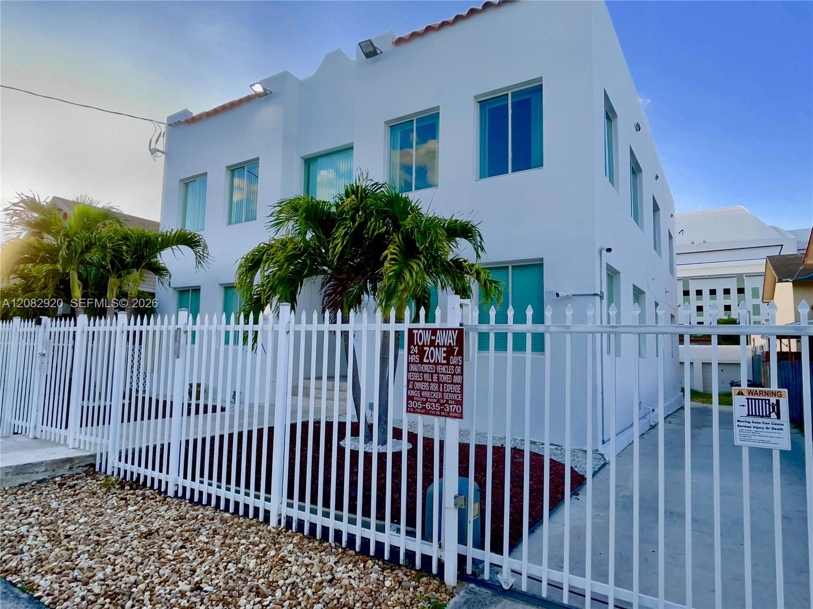 1459 NW 2nd Street