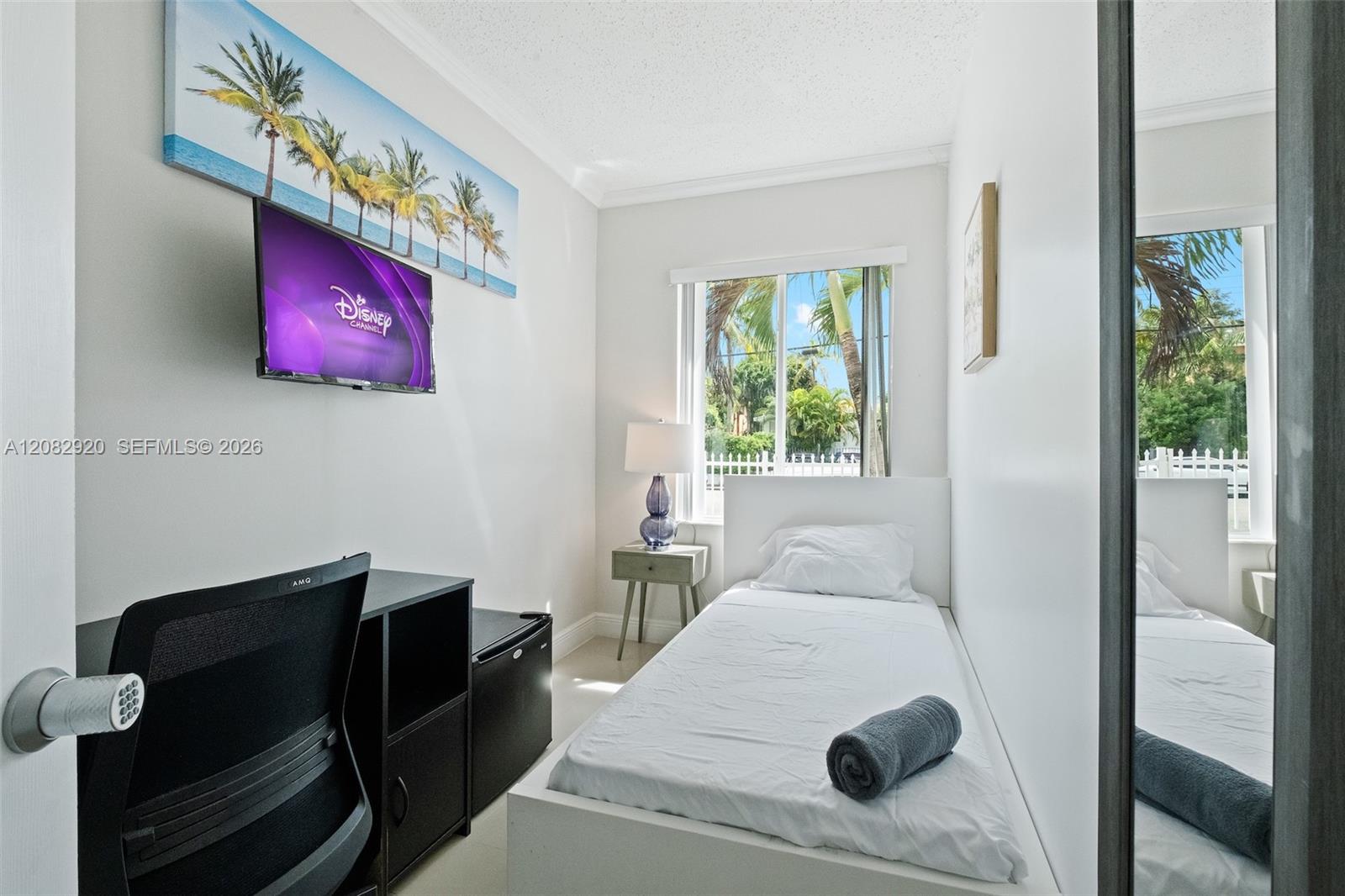 1459 NW 2nd Street