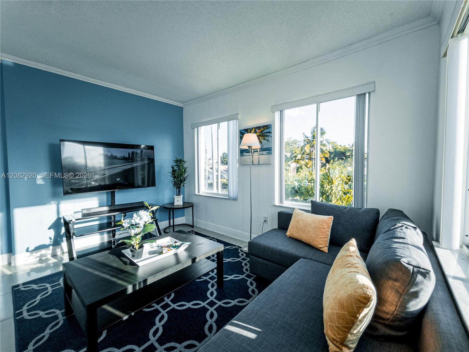 1459 NW 2nd Street