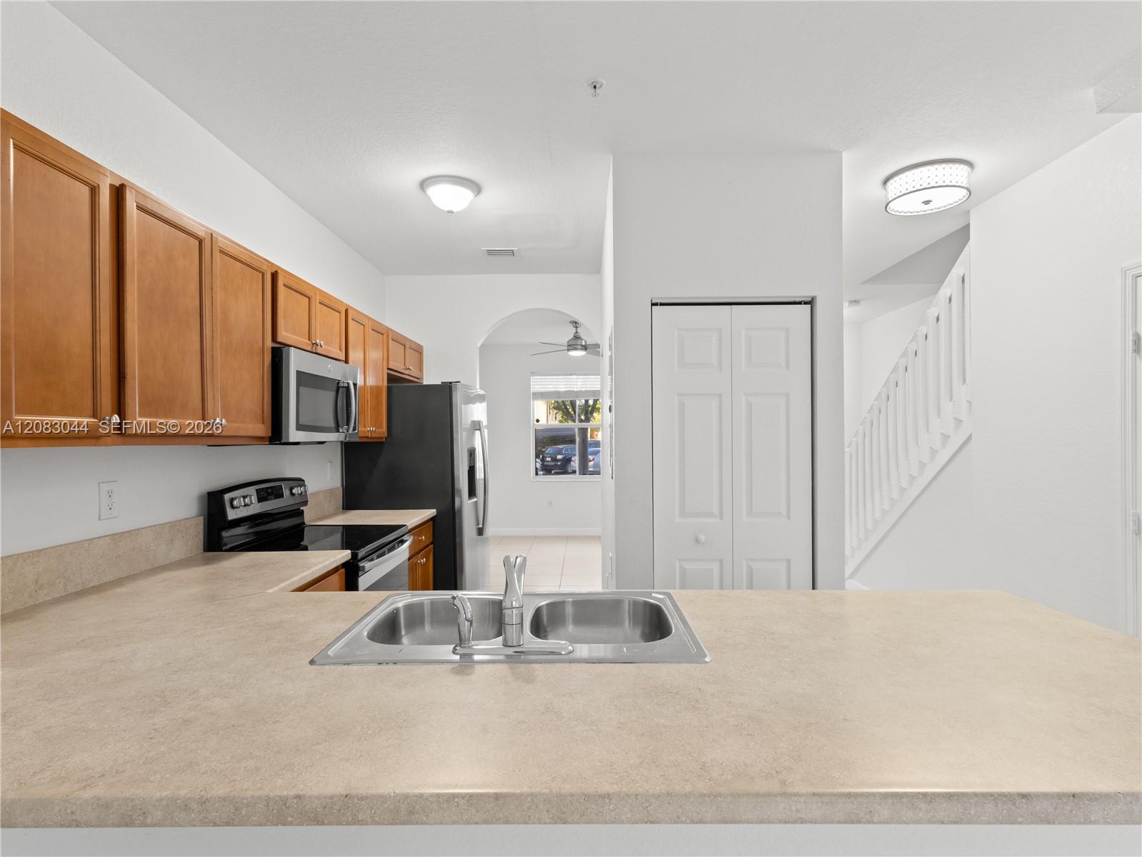 132 SE 28th Place