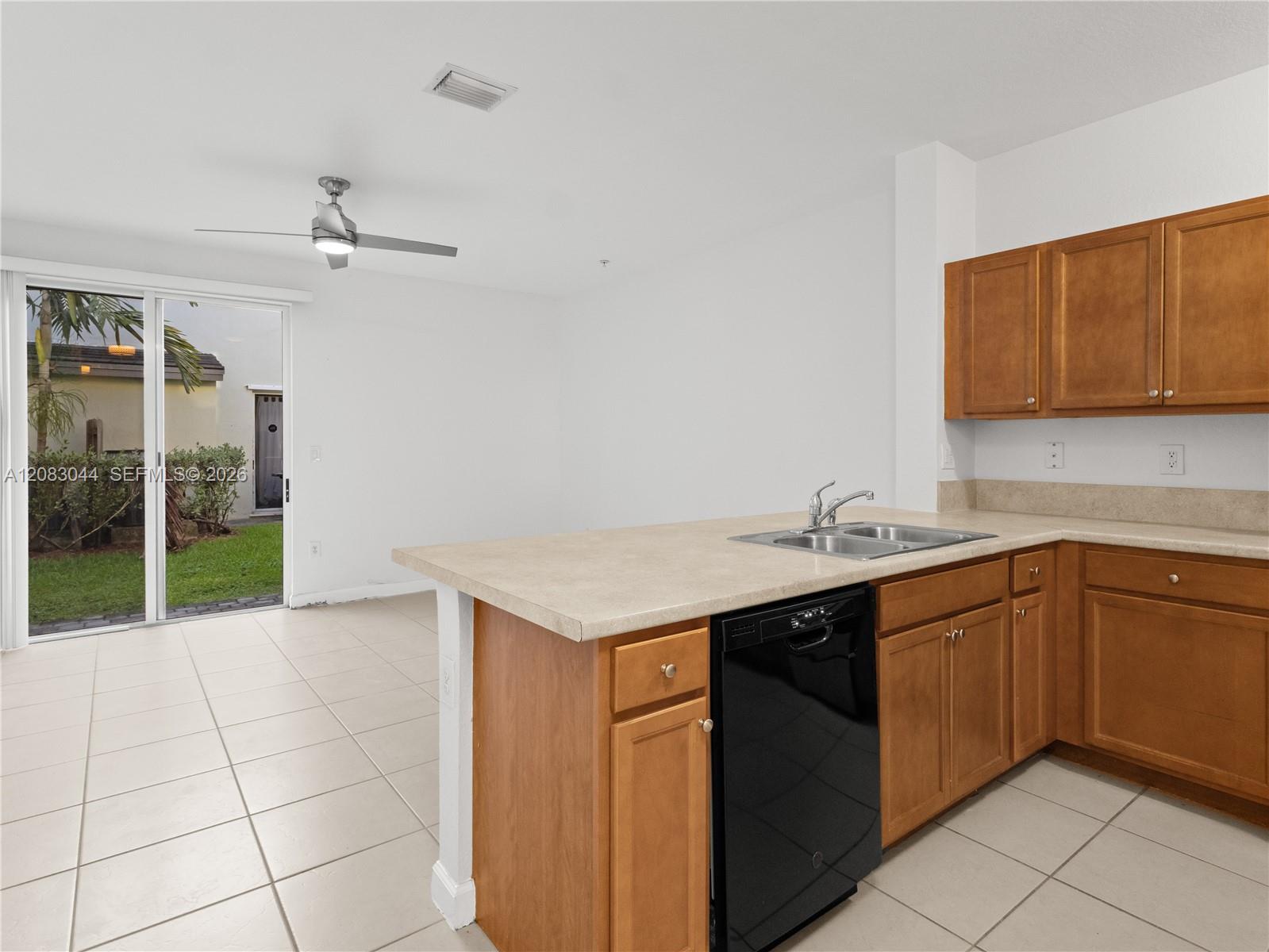 132 SE 28th Place