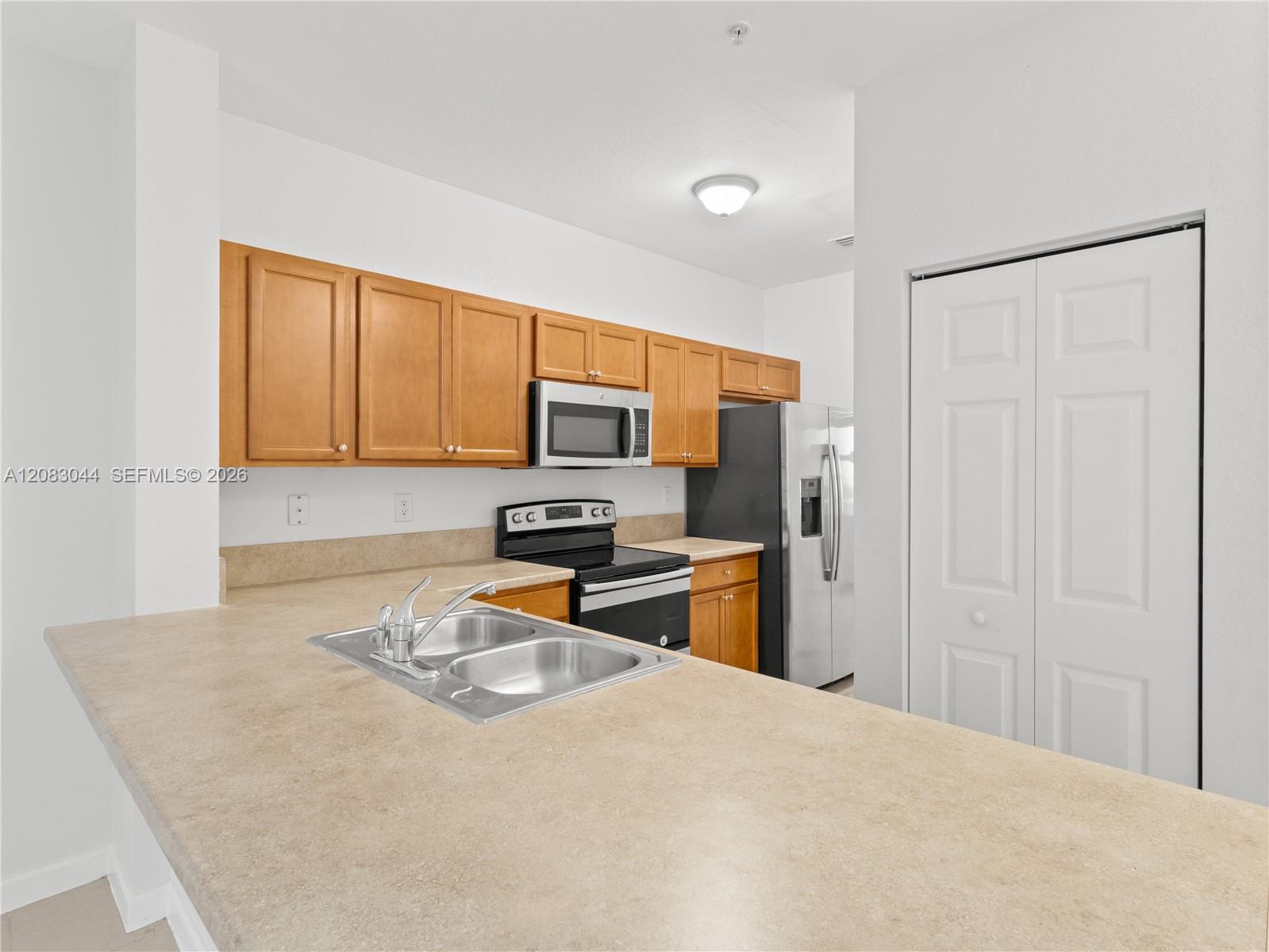 132 SE 28th Place