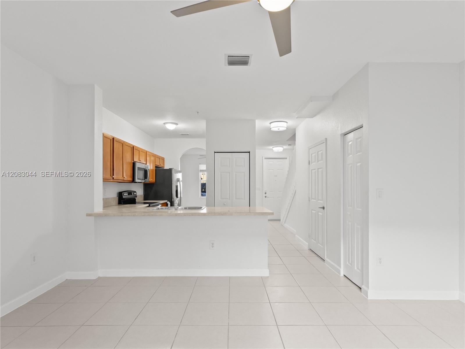 132 SE 28th Place