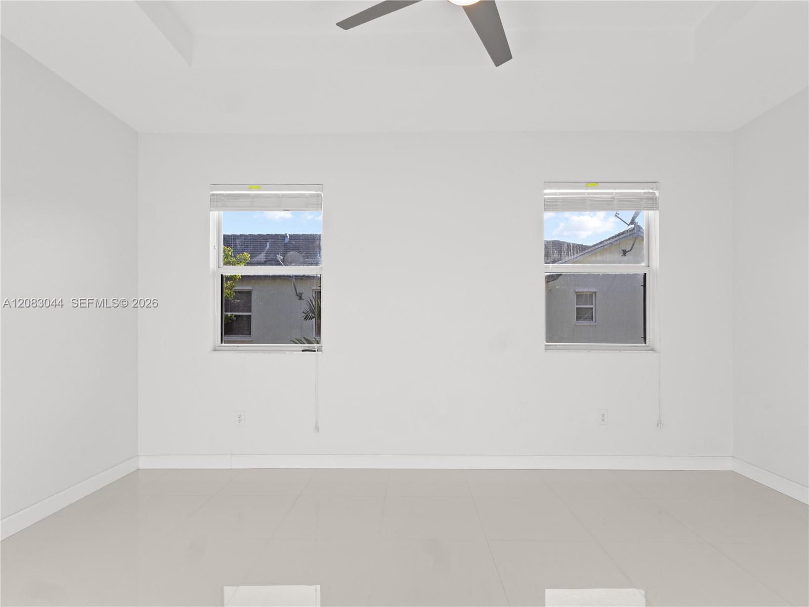 132 SE 28th Place