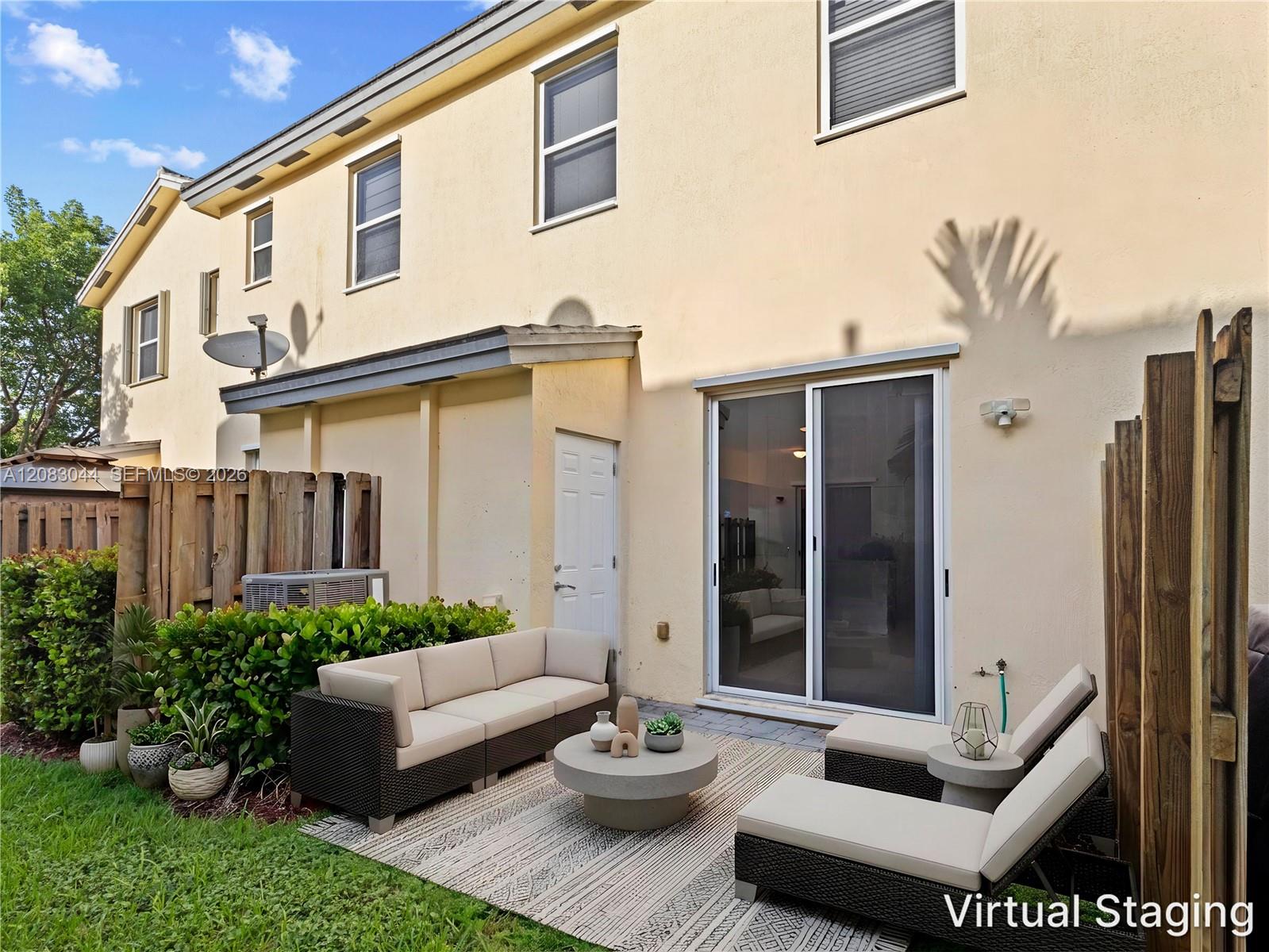 132 SE 28th Place