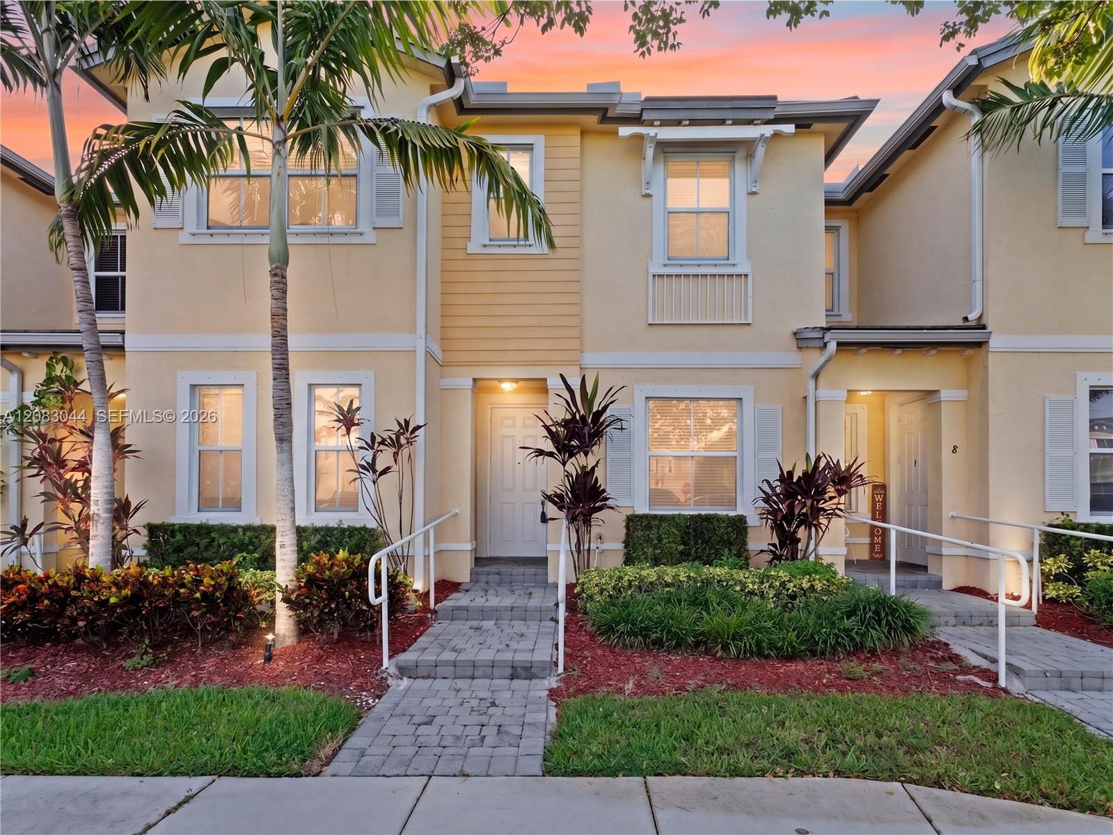 132 SE 28th Place
