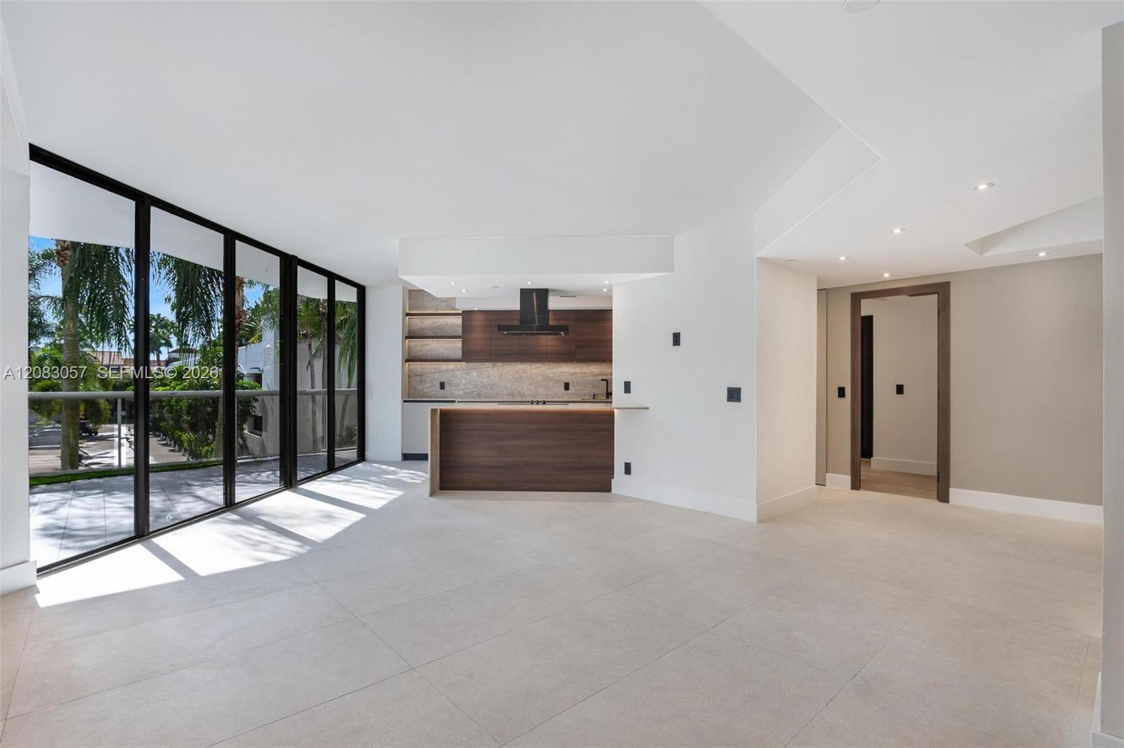 3610 Yacht Club Drive