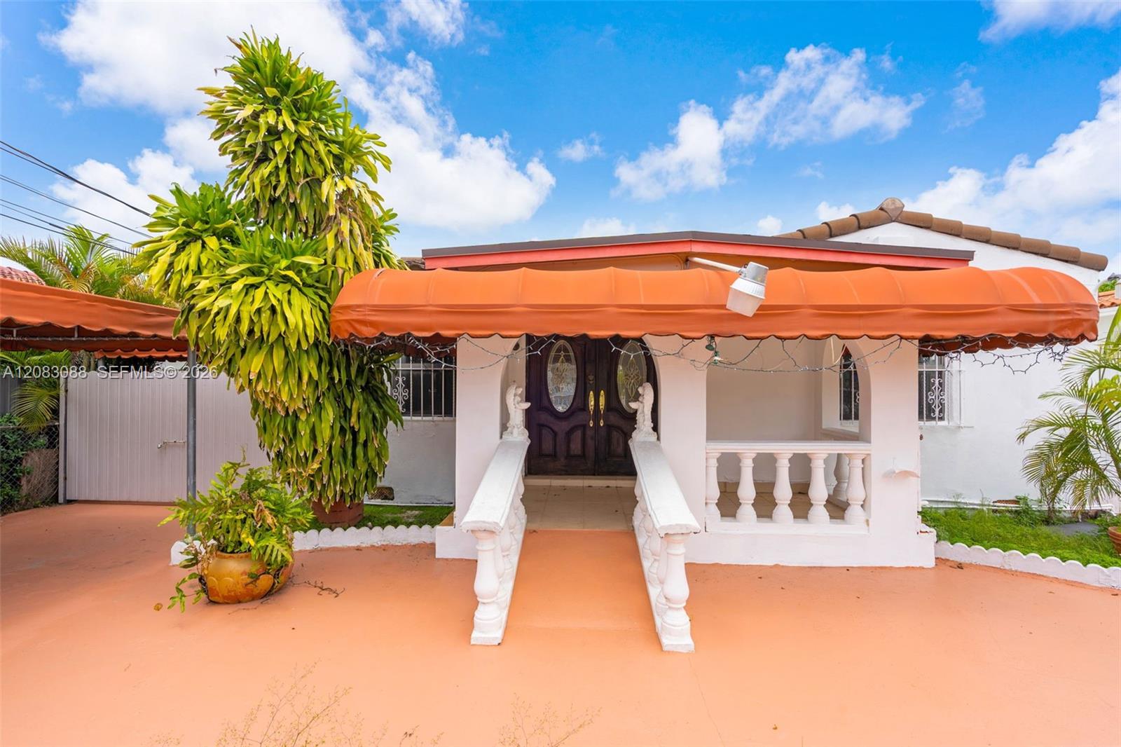 615 SW 62nd Court