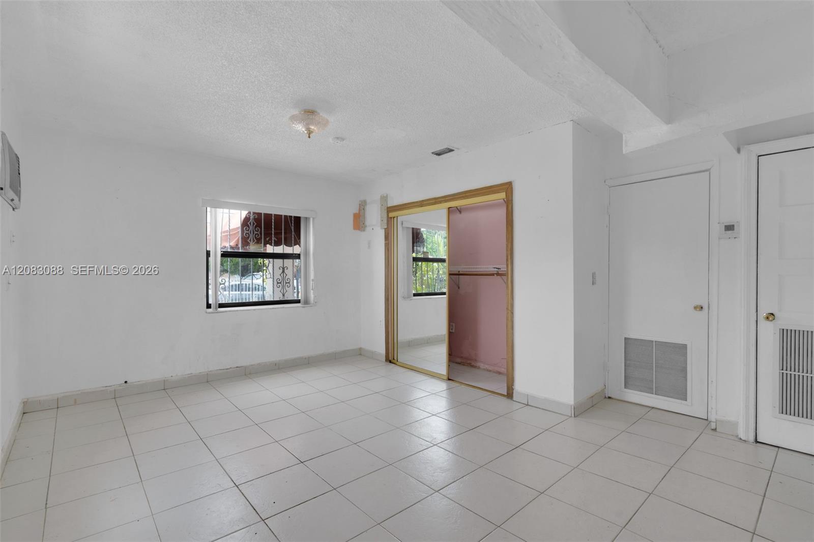 615 SW 62nd Court