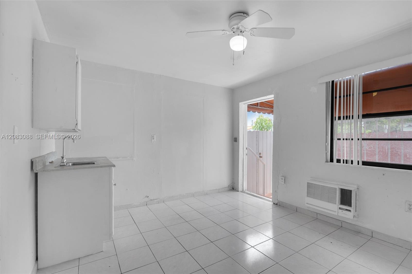 615 SW 62nd Court