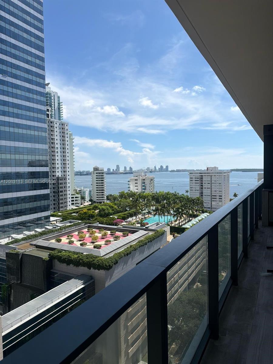 1451 Brickell Avenue
