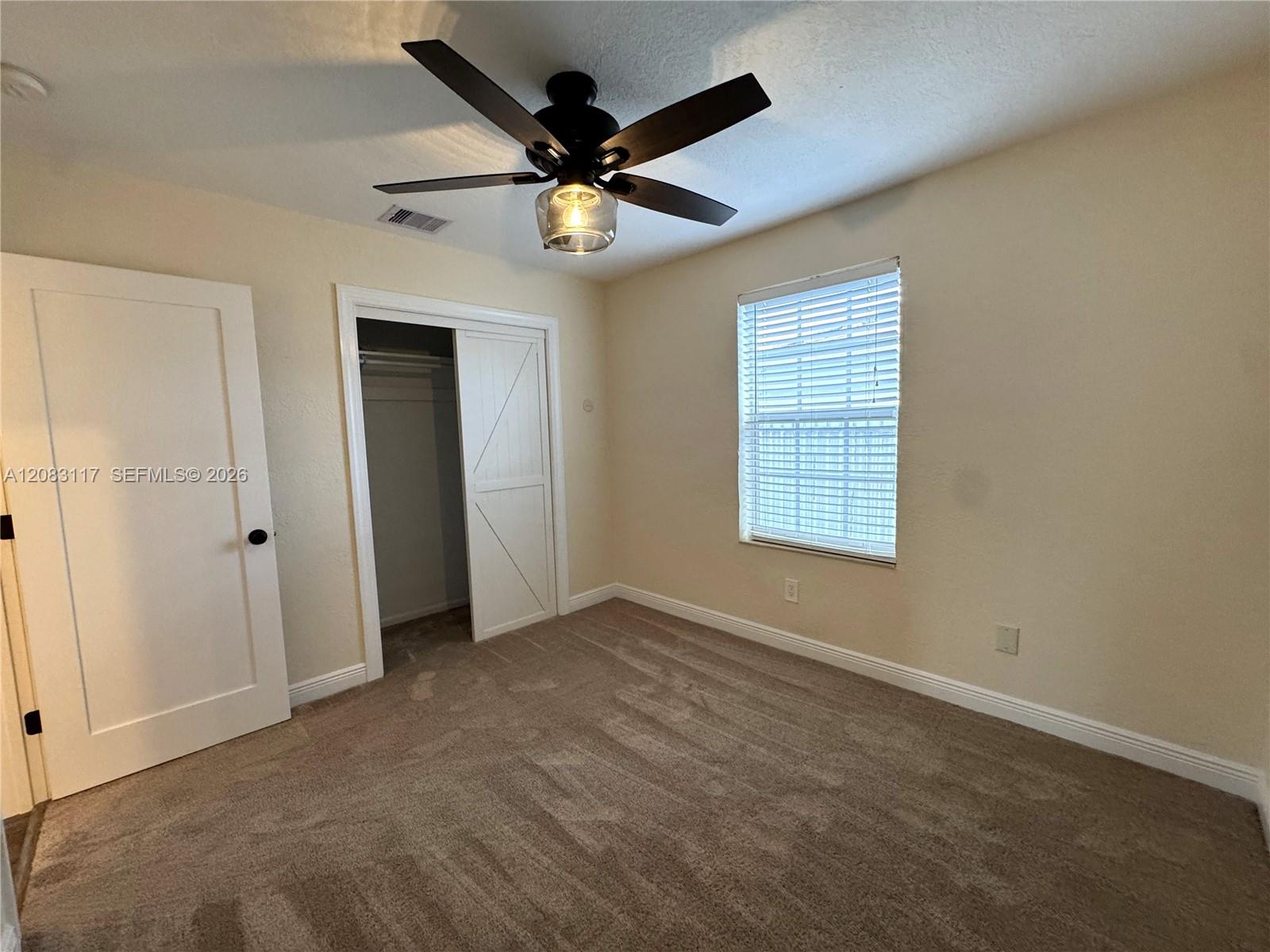 1160 W 33rd Place