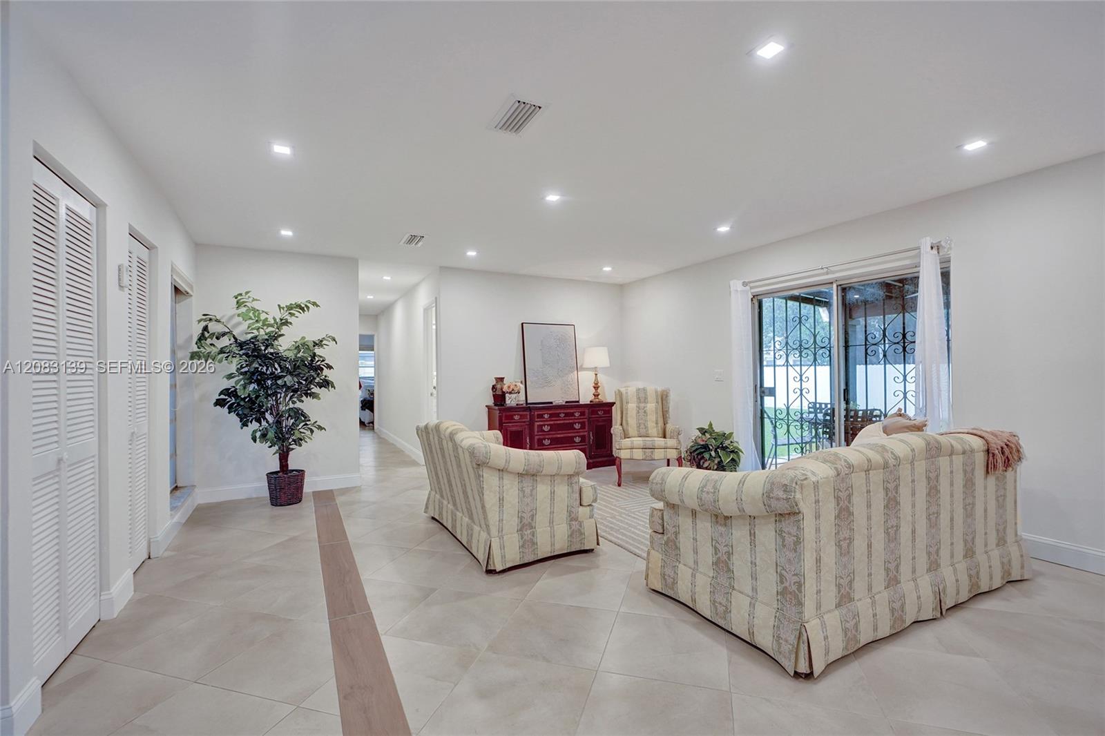 10214 SW 26th Terrace