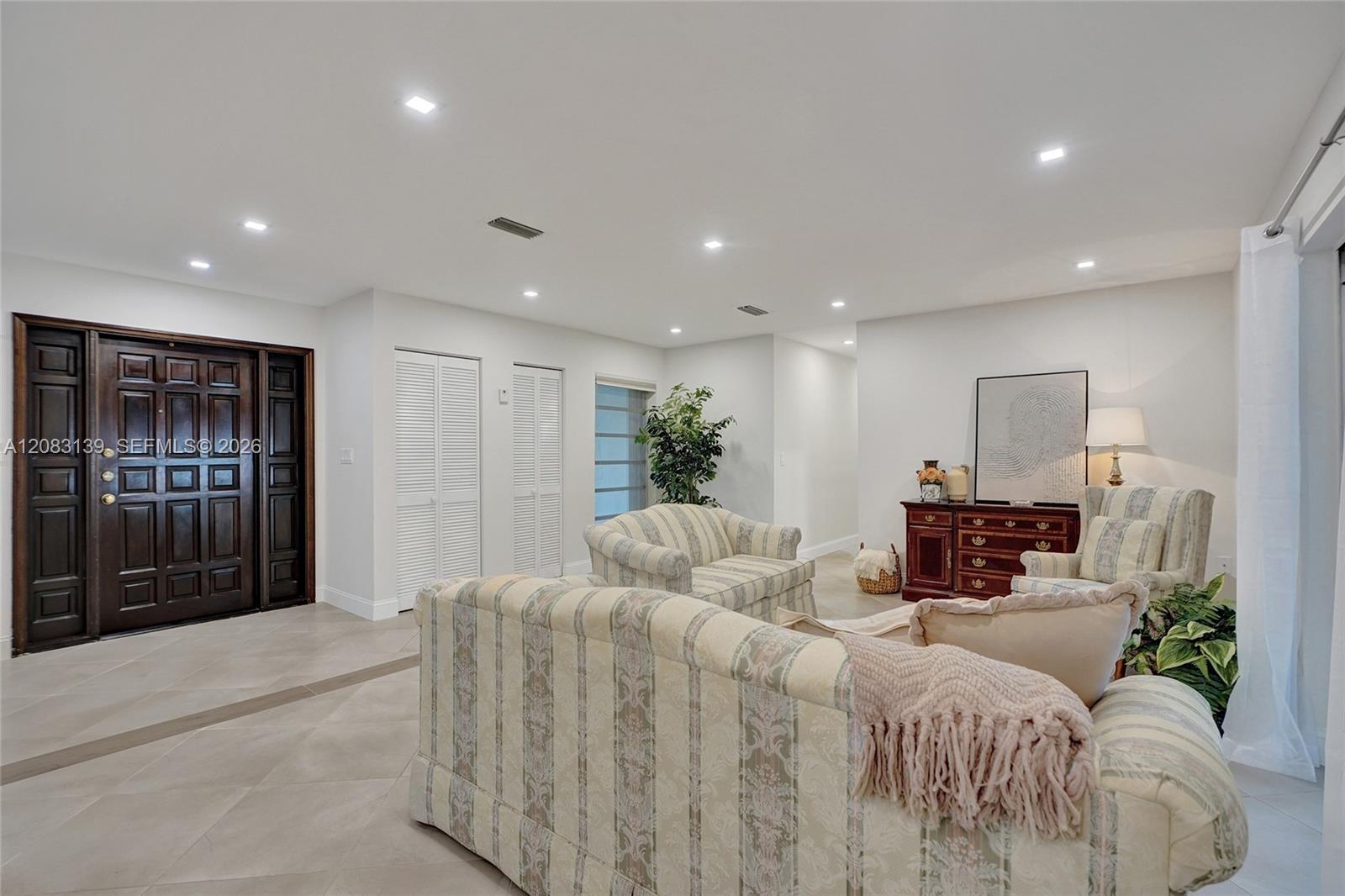 10214 SW 26th Terrace