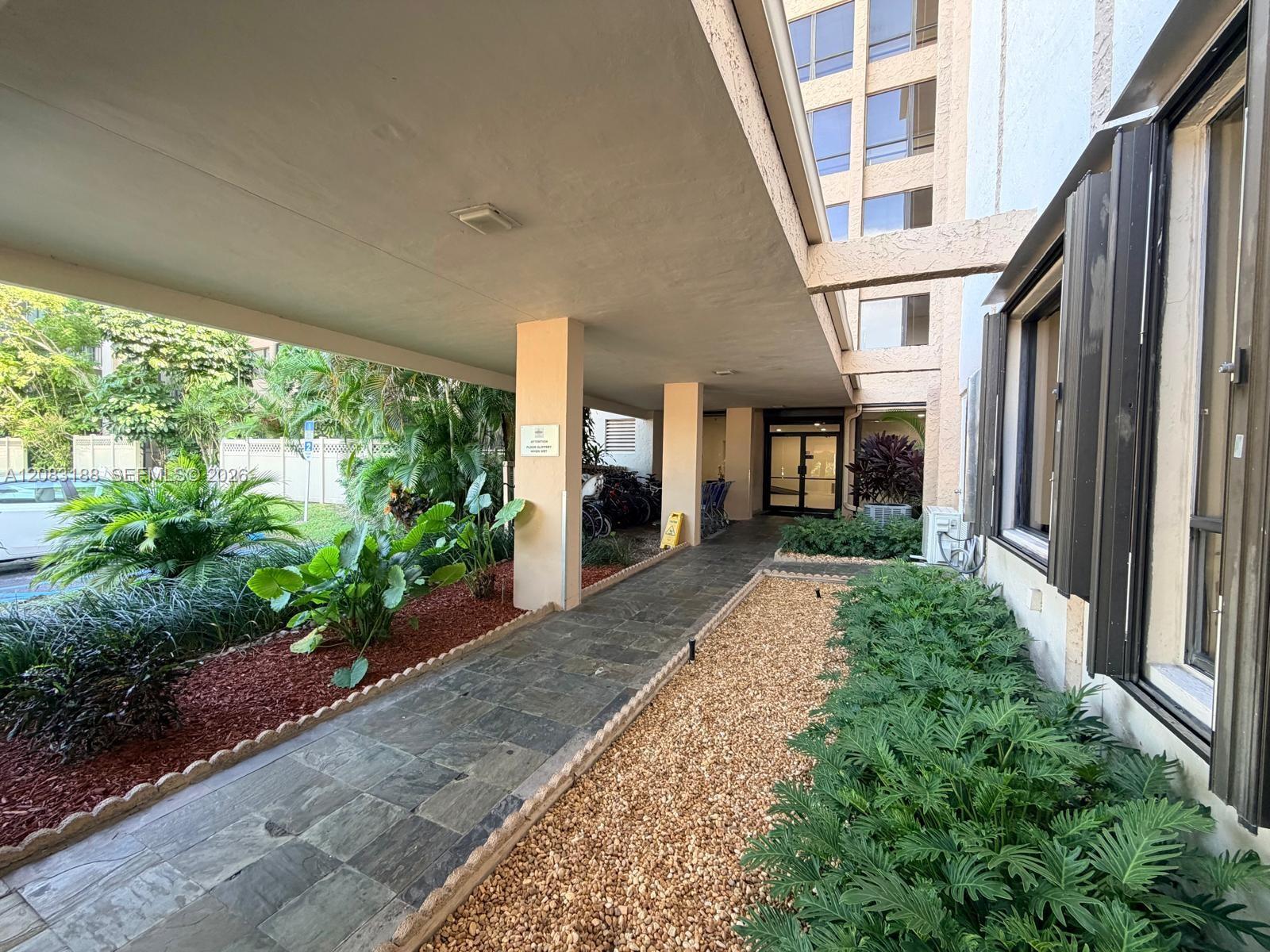 900 NE 195th Street