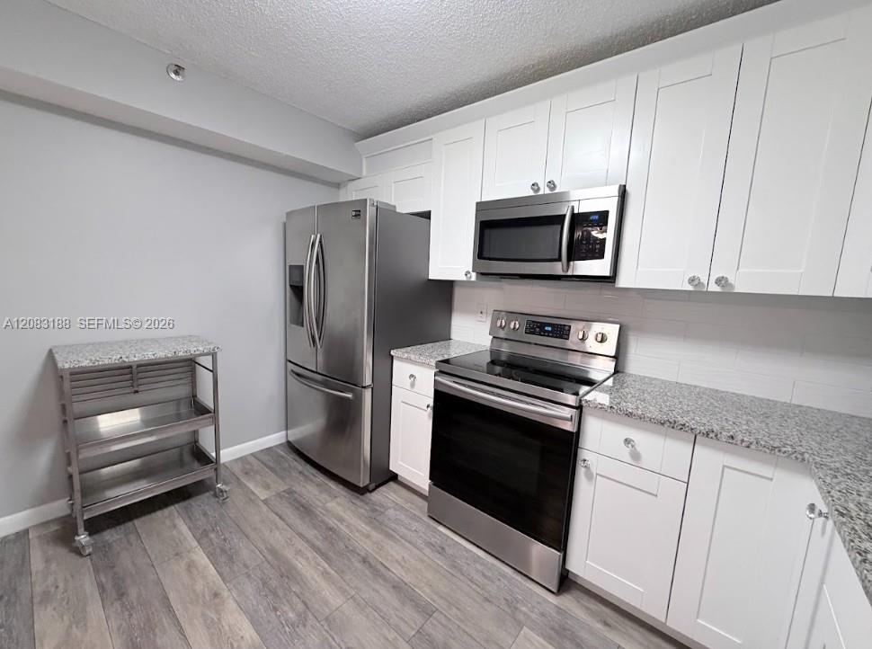 900 NE 195th Street