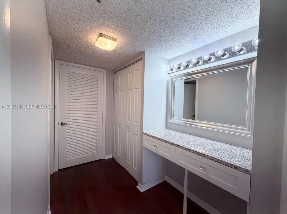 900 NE 195th Street
