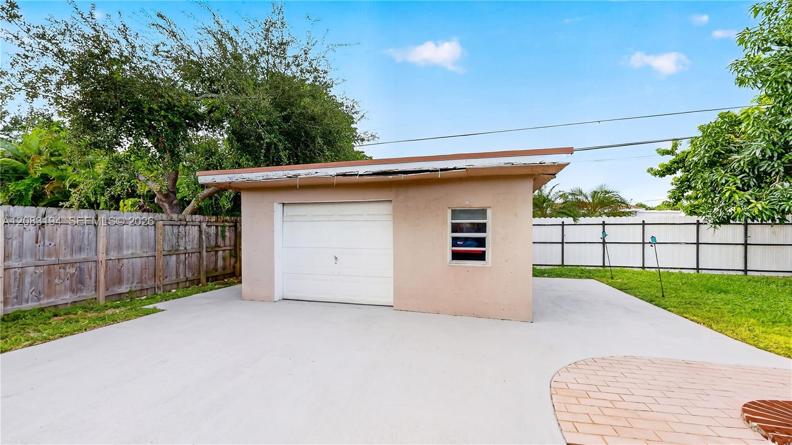 9745 SW 165th Terrace