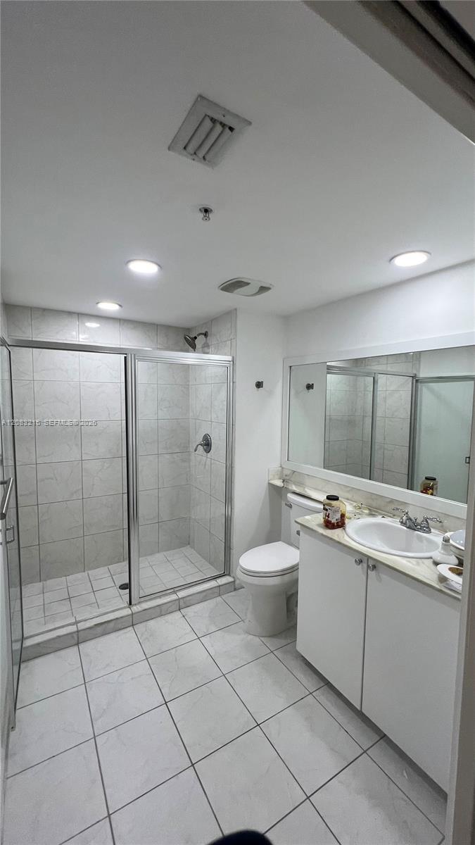 2775 NE 187th Street