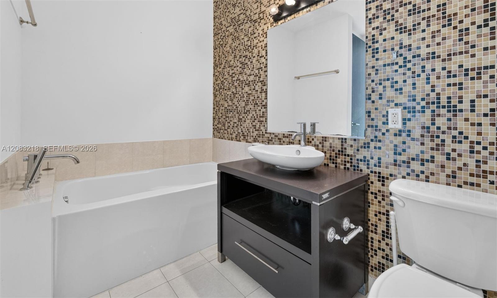 480 NE 30th Street
