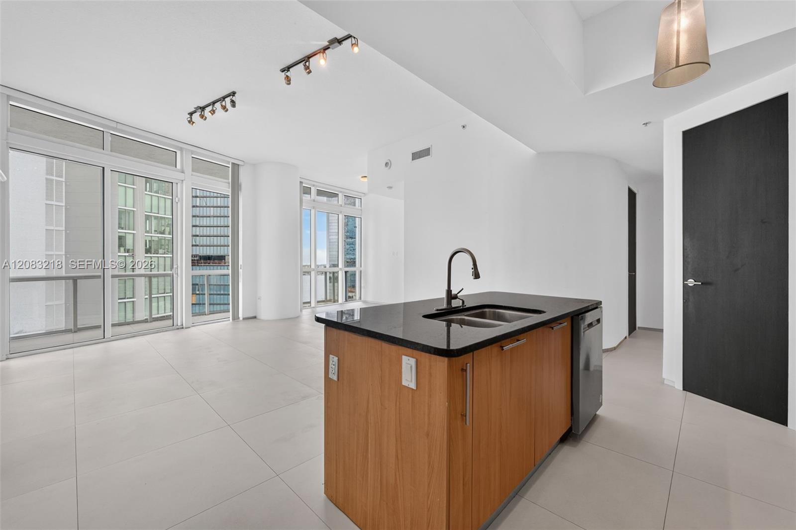 480 NE 30th Street