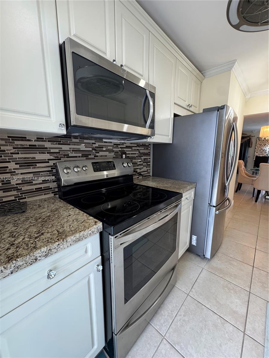 3922 NE 166th Street