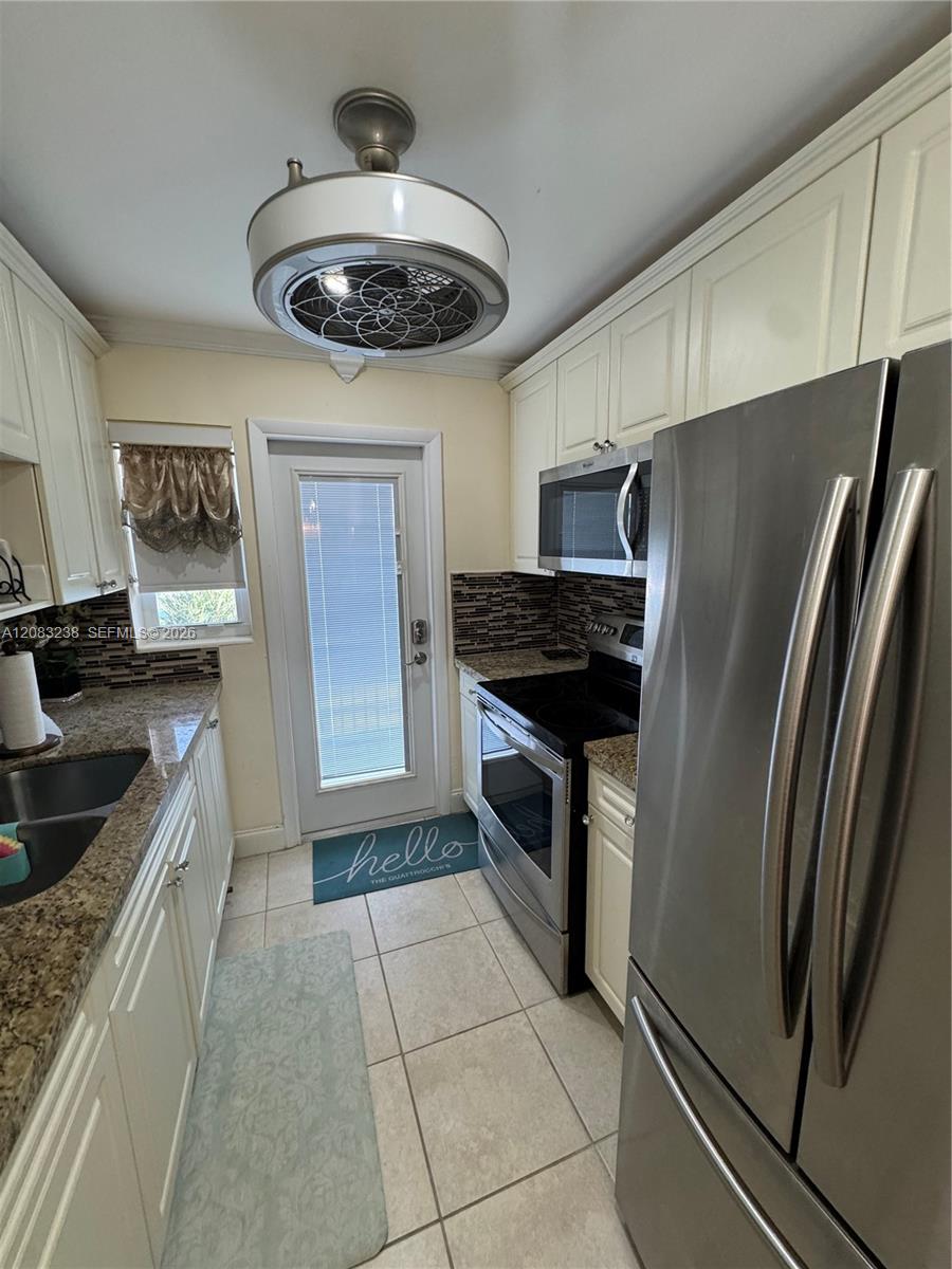 3922 NE 166th Street