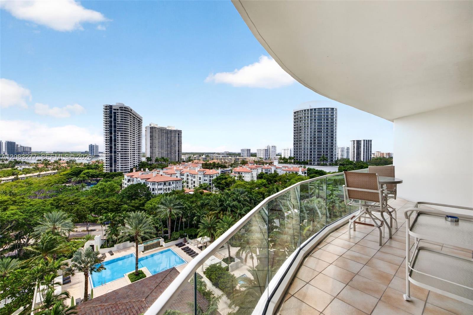 2800 Island Boulevard