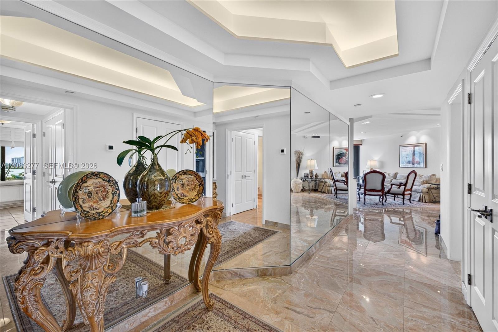 2800 Island Boulevard